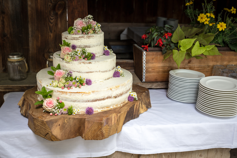 aspen wedding cake